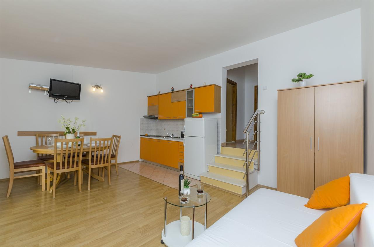 Apartments Srecko Дуче Экстерьер фото